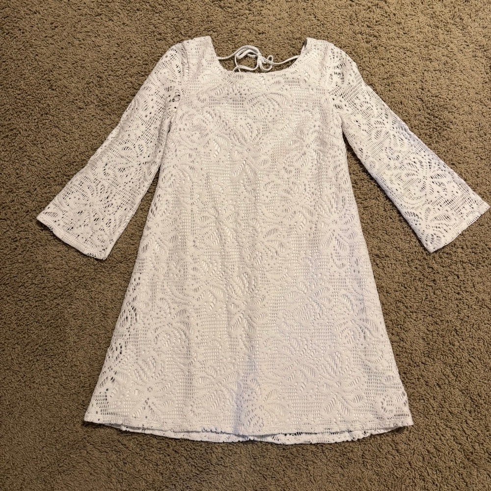 EUC Lilly Pulitzer Foley Resort White Whirlpool Knit Lace Swing Tunic Dress